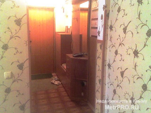 Сдаю Хорошую Современную 2-хком.Квартиру-Студио со всеми удобстваи в центре Феодосии ул.Кирова 8, пересечение с... - 7