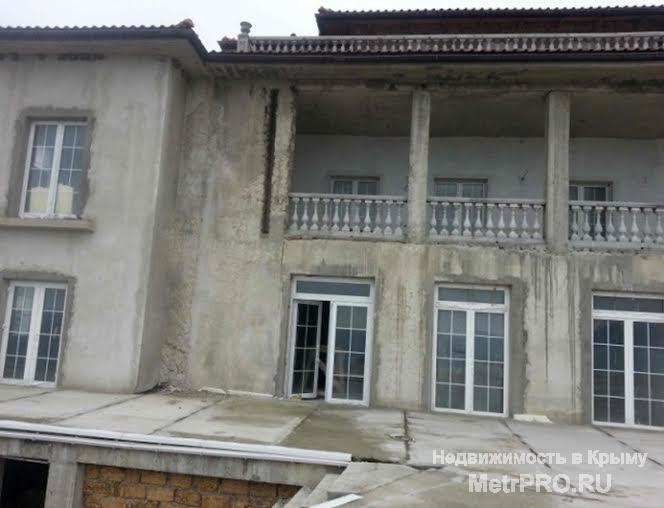 Этот живописный, райский уголок находится на Южном берегу Крыма в пгт. Гурзуф.  Дом площадью 693 м2, без внутренней... - 1