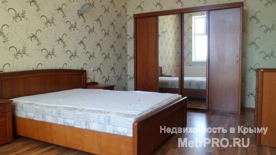 Посуточно сдаётся большой трехэтажный  коттедж с бассейном в районе Казачьей Бухты СТ Пилот. До оборудованного пляжа... - 10