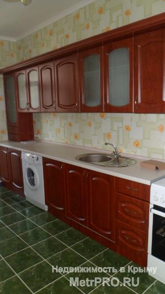 Посуточно сдаётся большой трехэтажный  коттедж с бассейном в районе Казачьей Бухты СТ Пилот. До оборудованного пляжа... - 14
