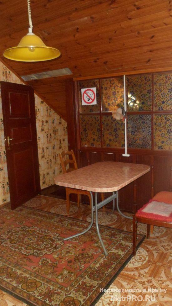 Для отдыха сдаётся 2х этажный дом в районе Казачьей Бухты. Хорошая придомовая территория, беседка, мангал, ёлки. На 1... - 9