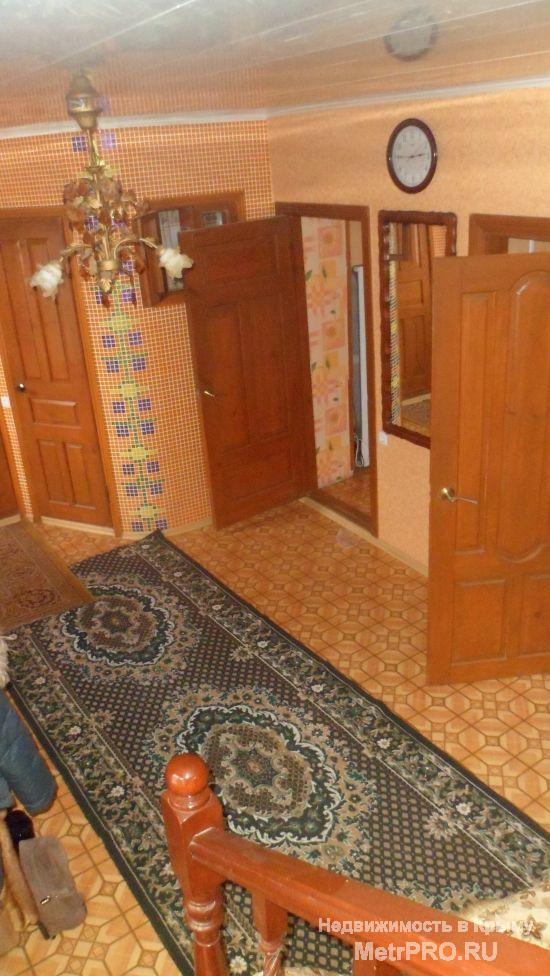 Для отдыха сдаётся 2х этажный дом в районе Казачьей Бухты. Хорошая придомовая территория, беседка, мангал, ёлки. На 1... - 11