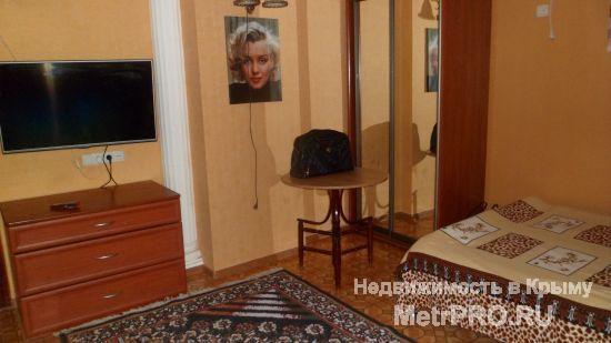 Для отдыха сдаётся 2х этажный дом в районе Казачьей Бухты. Хорошая придомовая территория, беседка, мангал, ёлки. На 1... - 13