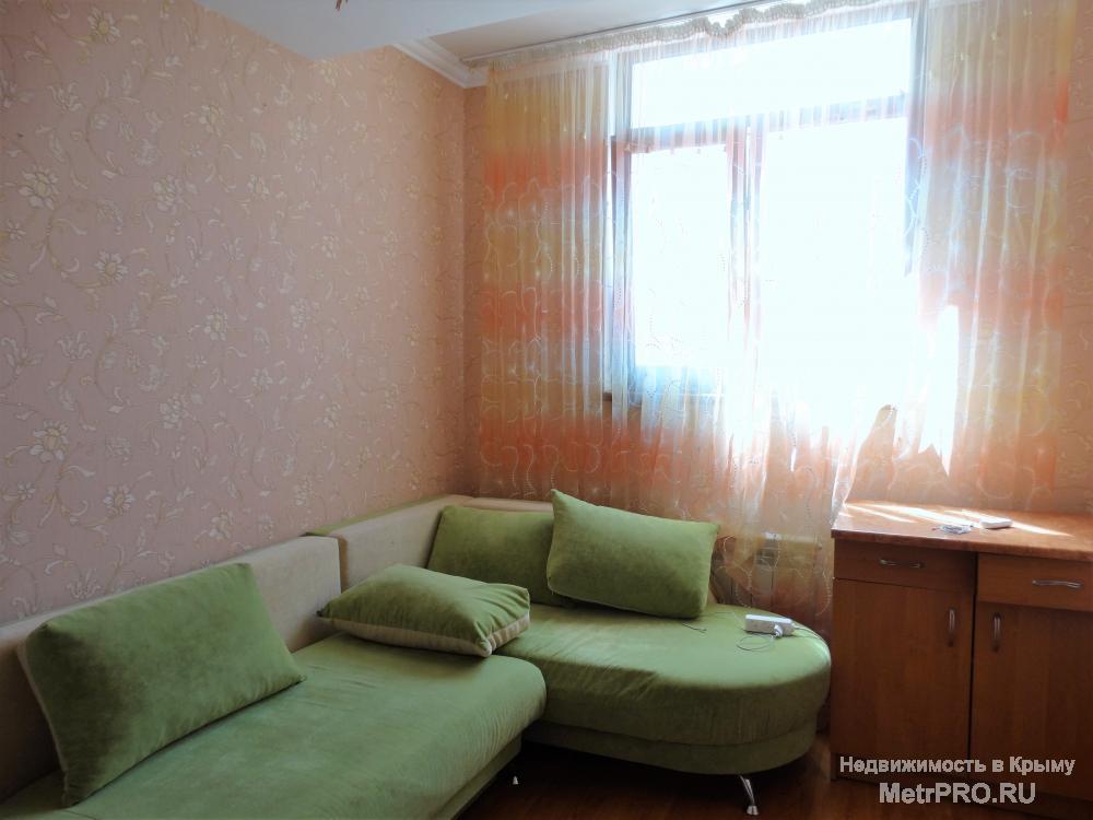 Продам квартиру в центре города, улица Пироговская. Ровное место. Рядом остановка транспорта, парк, школа, детский...