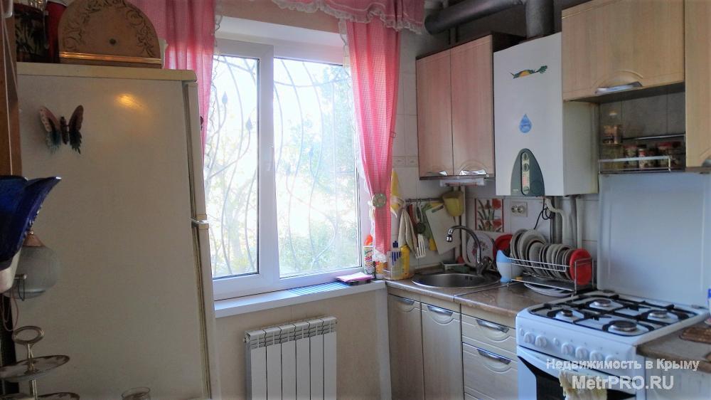 Продается квартира в районе стадиона Авангард, рядом магазины, школа, парк, остановка транспорта. До Набережной 15... - 4