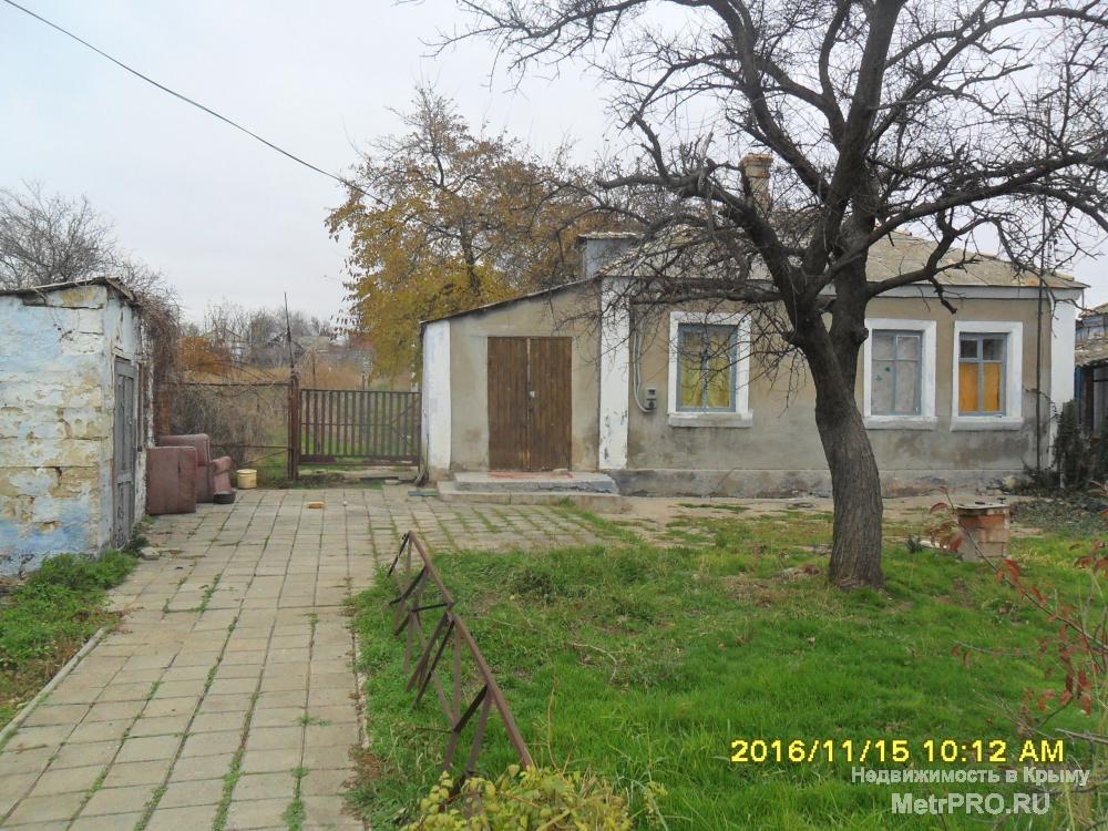 №12. Продам уютный, ухоженный домик в черте города,на улице Кулакова находящегося от берега моря на расстоянии 500 м.... - 2