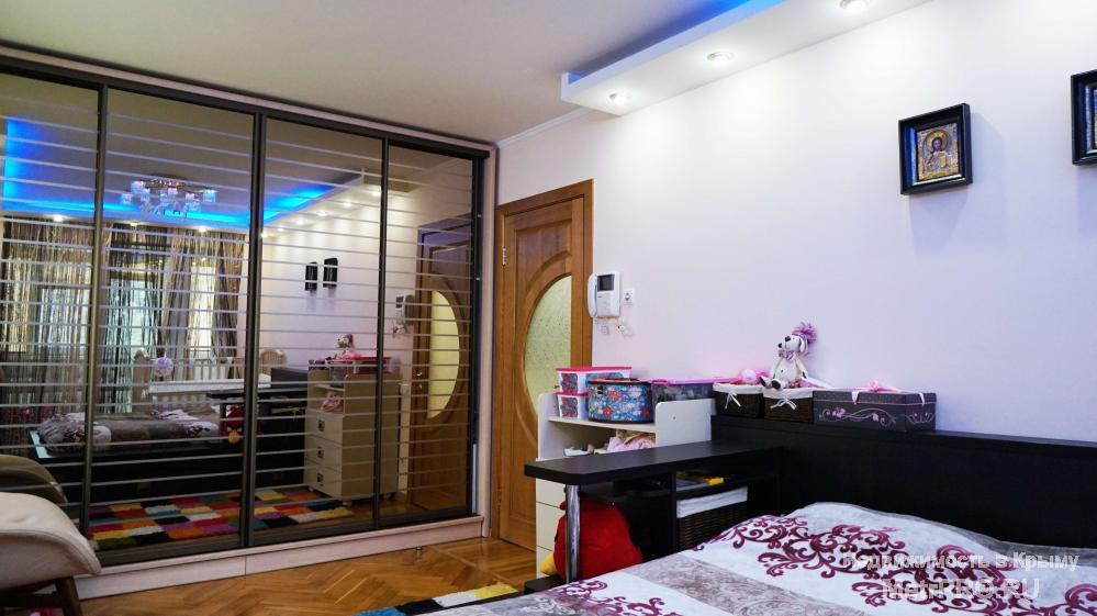 Продаётся 1 ккв в Ялте, грузинка, на ул. Блюхера. Цена 74.000$  В квартире сделан качественный, не дешёвый ремонт.... - 2
