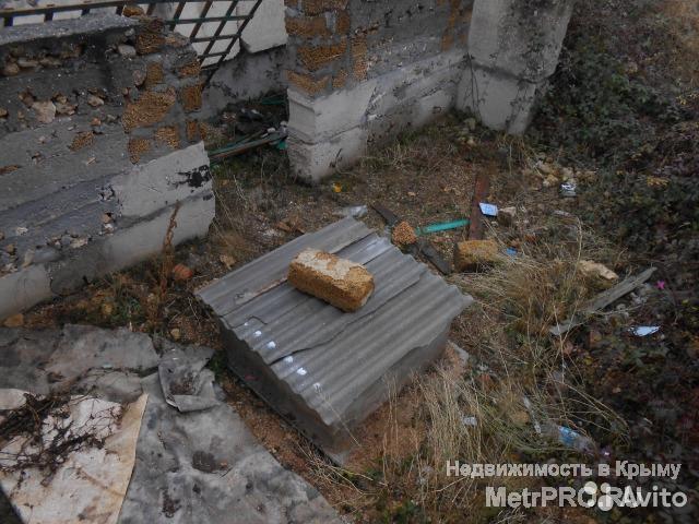 Продам участок 9 соток. На участке имеется жилой вагончик 9 х 3. В вагончике прихожая, кладовка, туалет, кухня,... - 10