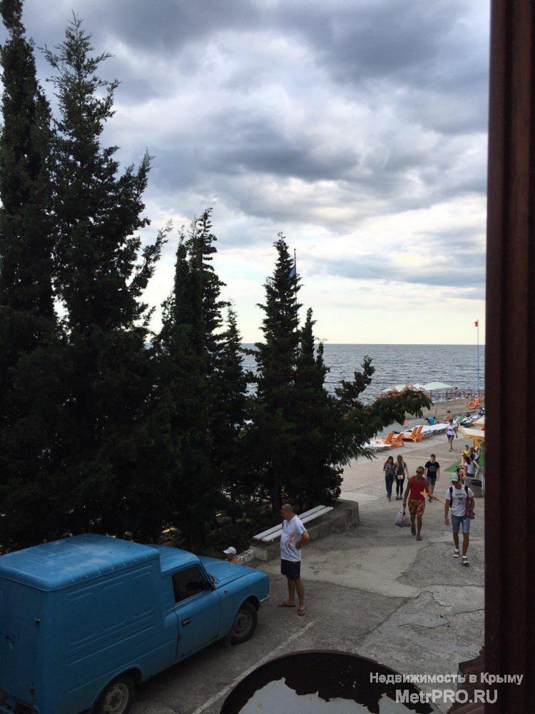 Кооператив 'Дельфин' находится в 5 км, от самого города Алушта. Жилье больше для отдыха кто хочет подальше от... - 10