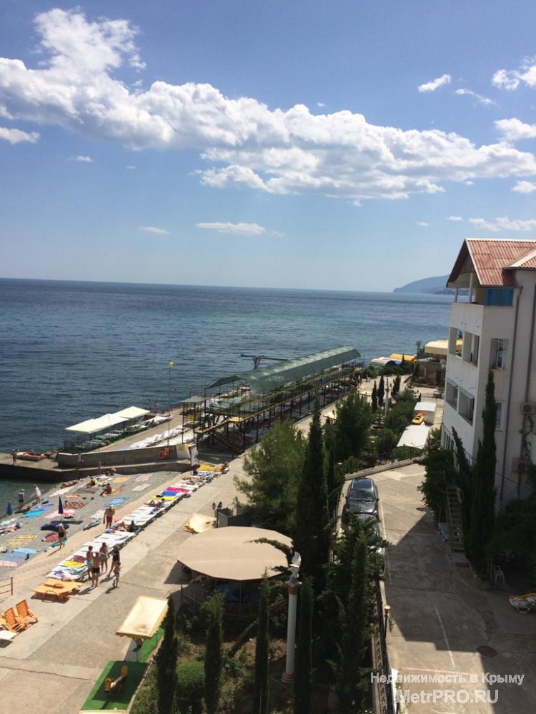 Кооператив 'Дельфин' находится в 5 км, от самого города Алушта. Жилье больше для отдыха кто хочет подальше от... - 12