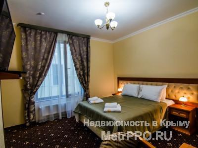 Отель располагается в центре исторической части «старого города» в непосредственной близости к морскому берегу и... - 3