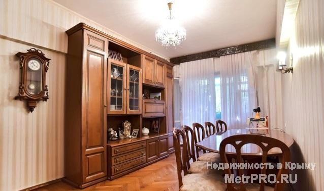 Прекрасная 3-к квартира 62.4 м² на 1 этаже 5-этажного панельного дома.  В пешой доступности общеобразовательная... - 6
