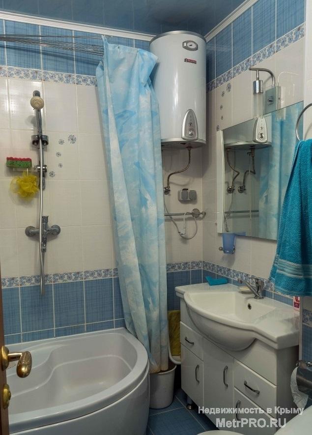 Однокомнатная квартира в новом микрорайоне на ул.Блюхера, в 10 минутах езды от Ялты. Общая площадь квартиры 38 м2,...
