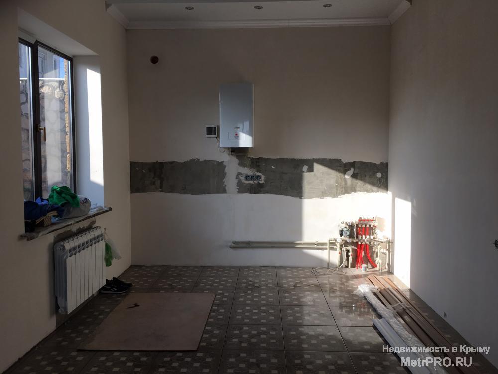 Предлагается к покупке дом 240м2 на участке 6 соток в районе 5км. Участок огорожен трехметровым бутовым забором.... - 3