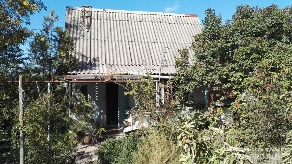 Продается дача, в черте города, район Максимовой дачи. Вторая линия от парка, несколько минут до остановки 12...