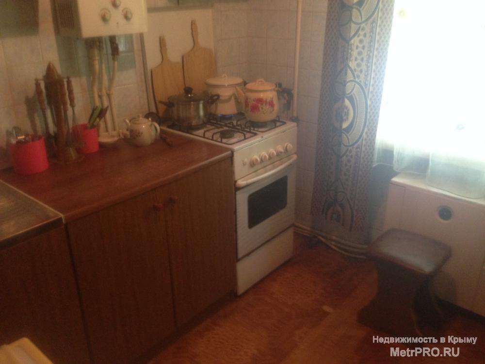 Продам недорогую и уютной 1 комнатную квартиру в центре п. Приморский, на ул. Юбилейная, д. 5, г. Феодосия. Квартира... - 3