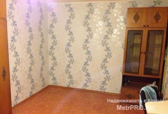 Продам  трехкомнатную квартиру в Ялте по ул. Чернова ( 3 мин. от ост. ' Баня '). Расположена на 1 эт./3 эт. дома.... - 3