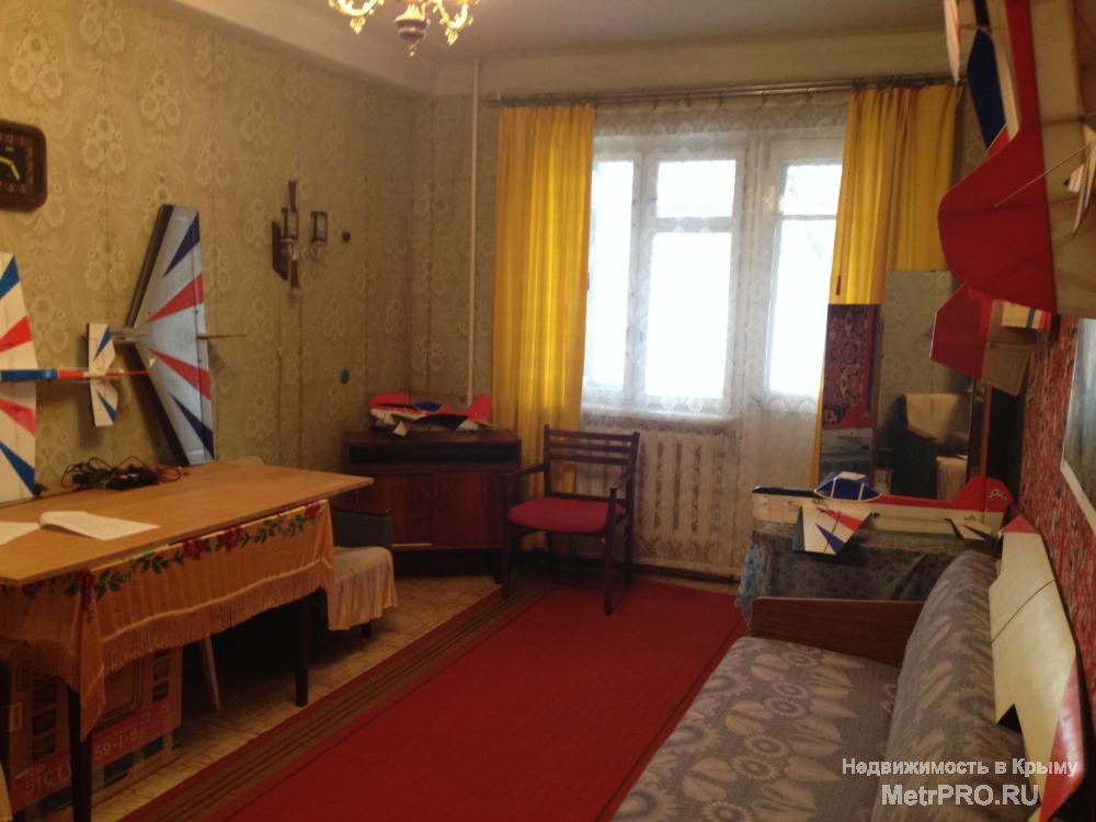 Продам 3-х комнатную квартиру практически в центре, на Кожанова. 4-й этаж 5-ти этажного дома,  57 кв.м общей... - 3