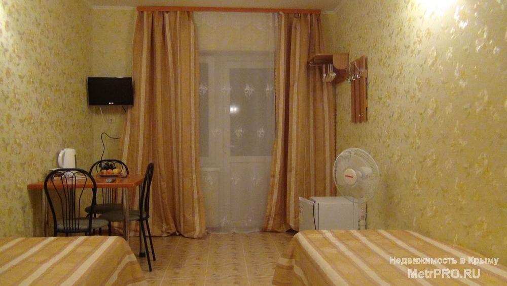 Тихое место у моря,10 КомфортНомеров  в зеленом п. Андреевка - 25 км от Севастополя. Парковка, Беседка, мангал,... - 6
