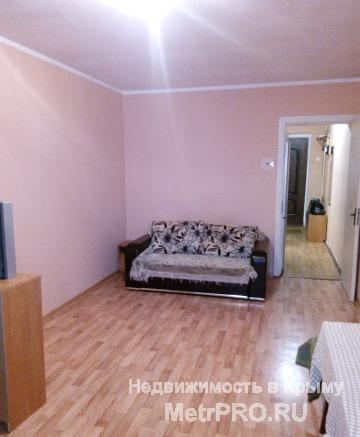 Продам однокомнатную квартиру, по ул .Найденова ( малосемейка  палубного типа). Квартира в  жилом  состоянии, чистая...