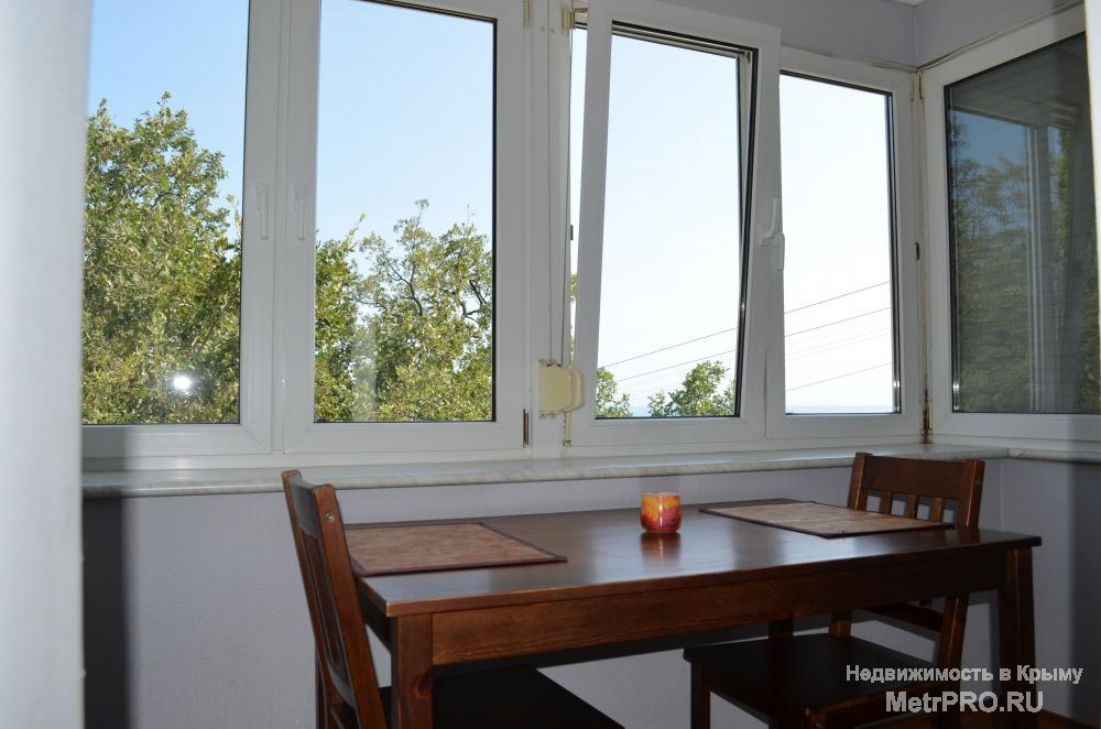 Продается 2-комнатная квартира в Крыму по соседству с санаторием, 5 минут до благоустроенных пляжей, рядом рынок,... - 1