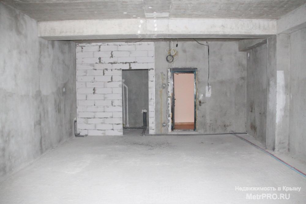 Продается 1-комнатная квартира в Гаспре в новом жилом комплексе 'Александрия' на втором этаже, общая площадь - 47,5... - 4