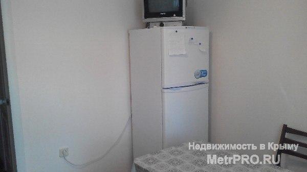Открыта продажа 3-ех комнатной квартиры в г. Феодосия по ул. Федько, д.1а. с выполненным качественным  ремонтом.  Дом... - 1