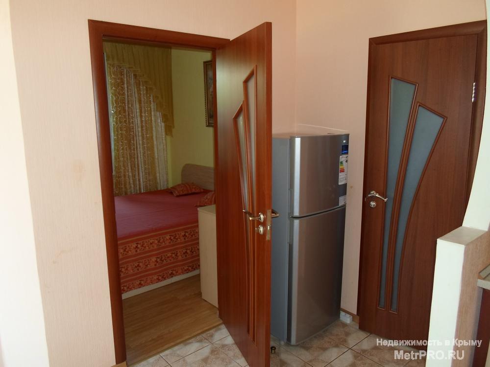 Продаётся 2х ккв. в Гаспре по ул Маратовская 13 Б.  Квартира расположена на 3м этаже 4х этажного дома, в семи минутах... - 4