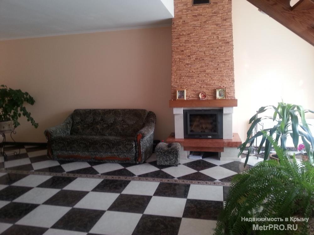 продам 2-хэт.дом,ул. Тарабукина,ОП-250 м, 3 спальни,кухня,столовая,гостиная с камином,с/у,теплые полы,вся... - 1