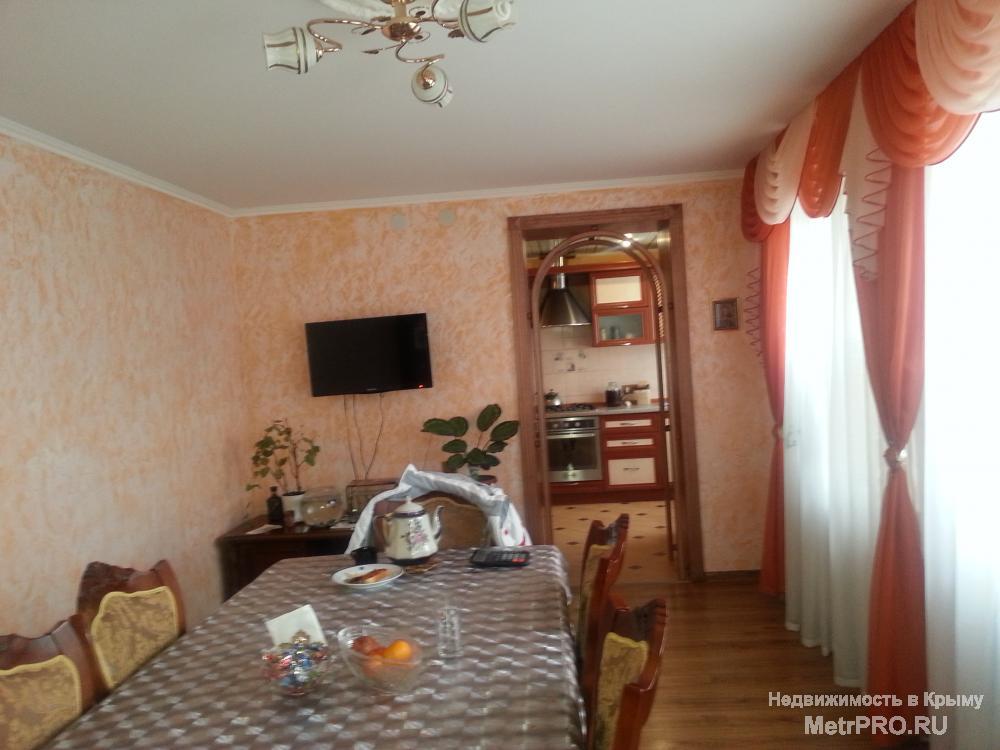 продам 2-хэт.дом,ул. Тарабукина,ОП-250 м, 3 спальни,кухня,столовая,гостиная с камином,с/у,теплые полы,вся... - 4