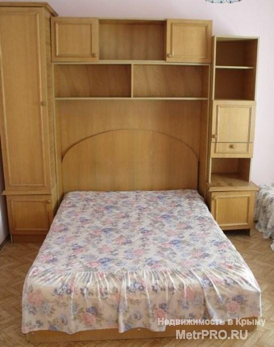 Свой отдельный двор,12-ть соток,плодоносящий сад,беседка,мангал,бассейн. Место для нескольких авто во дворе. До... - 8
