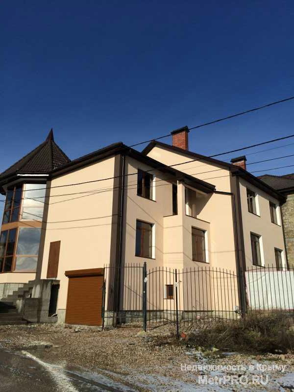 Продам новые дома (таунхаусы) в престижном районе коттеджной застройки по ул. Готская на первой линии. Отличный... - 3