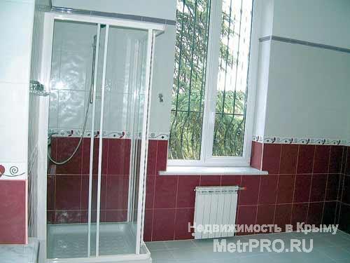 К продаже предлагается уникальное по архитектуре здание 804 м.кв. находящиеся в историческом центре г.Ялта, по... - 13
