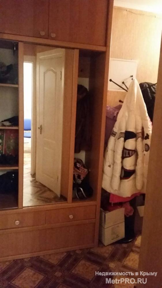 1 ком. квартира в Симферополе по  ул. Киевская,  рынок Привоз, район  Москольцо. 2/5   мебель техника,  о.пл.31 м.кв.... - 1