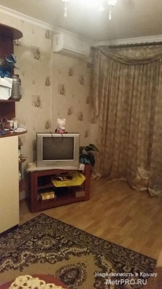 1 ком. квартира в Симферополе по  ул. Киевская,  рынок Привоз, район  Москольцо. 2/5   мебель техника,  о.пл.31 м.кв.... - 3