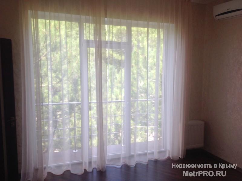Продается 2-х этажный, новый дом в г. Ялта, Кореиз. Великолепный вид на море и на горы. На территории хвойные... - 22