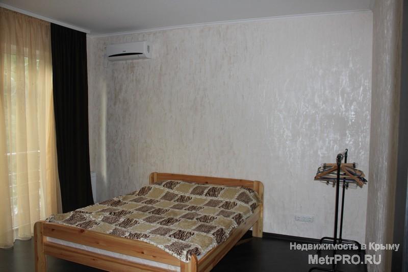 Продается 2-х этажный, новый дом в г. Ялта, Кореиз. Великолепный вид на море и на горы. На территории хвойные... - 34
