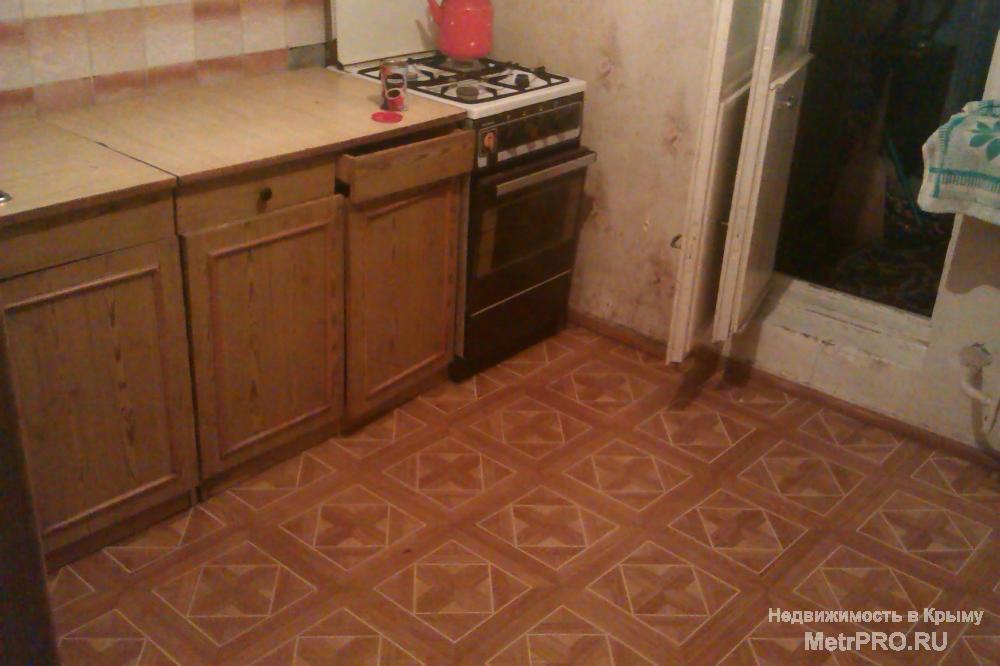 Продам 1 к.кв чешской планировке 38кв.м, на 4 этаже. Квартира в жилом состоянии, лоджия 6кв.м выход с кухни.... - 5