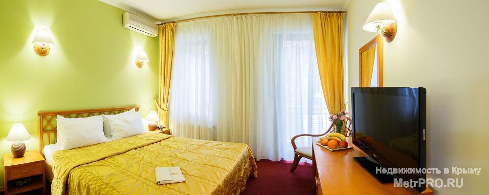 Отель «Море» - один из Cпа-курортов Южного берега  Крыма. Здесь одинаково приятно отдыхать летом и осенью. Расположен... - 11