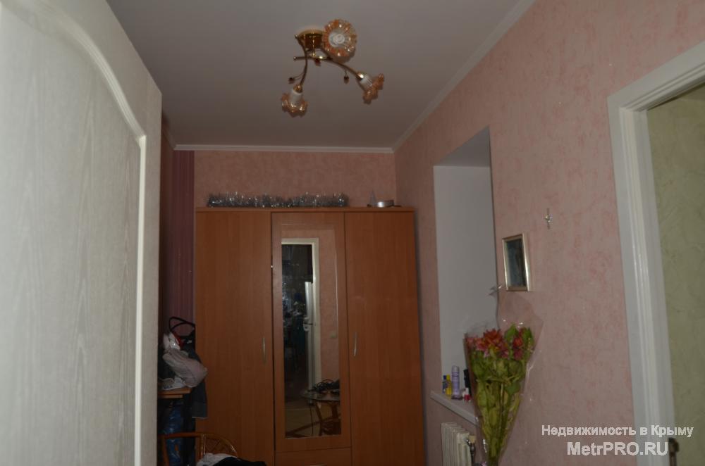 Продам 2-х комнатную квартиру в частном секторе (дом царской постройки), по ул. Кирова. Расположена на 1 эт. / 2 эт.... - 3