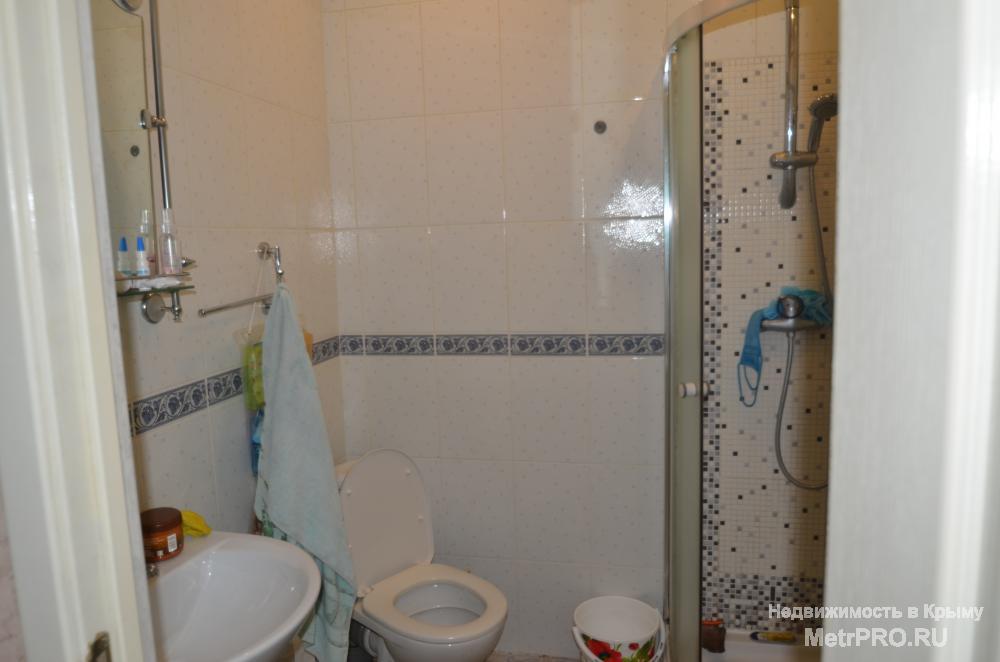 Продам 2-х комнатную квартиру в частном секторе (дом царской постройки), по ул. Кирова. Расположена на 1 эт. / 2 эт.... - 8