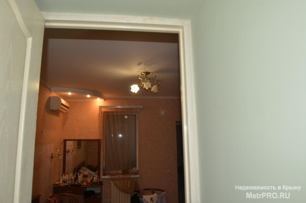 Продам 2-х комнатную квартиру в частном секторе (дом царской постройки), по ул. Кирова. Расположена на 1 эт. / 2 эт.... - 10