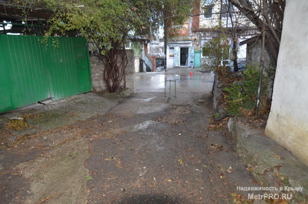 Продам 2-х комнатную квартиру в частном секторе (дом царской постройки), по ул. Кирова. Расположена на 1 эт. / 2 эт.... - 14