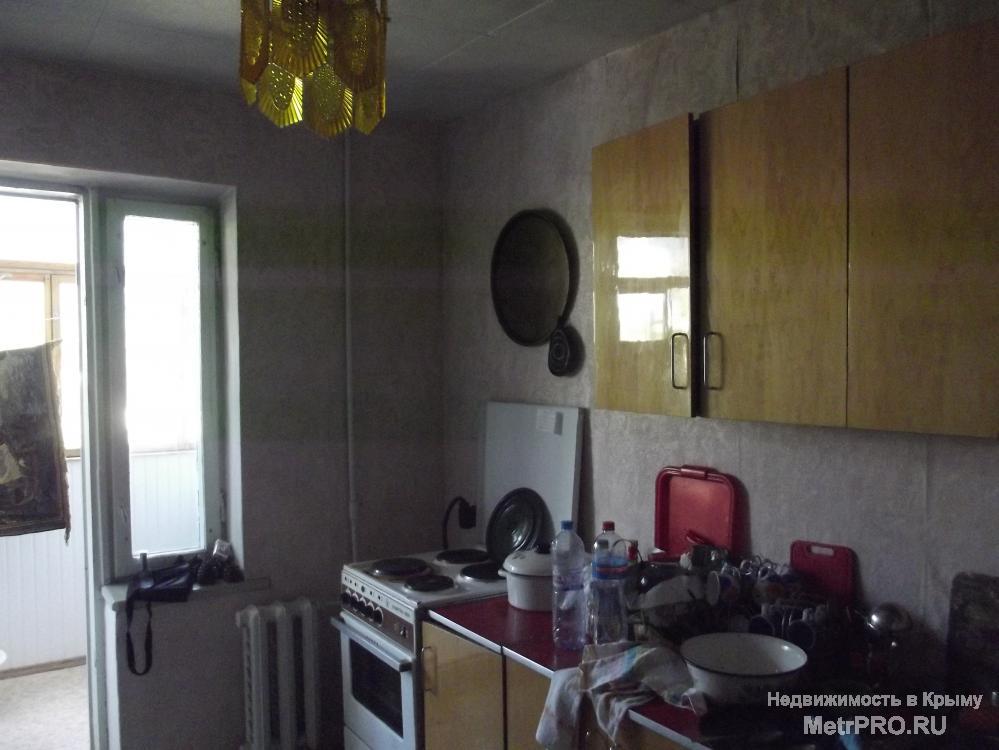 Срочно продам ВИДОВУЮ 3-хкомнатную квартиру в г. Ялта, недалеко от Автовокзала, 70 м.кв. 9-й этаж 12-ти этажного... - 2