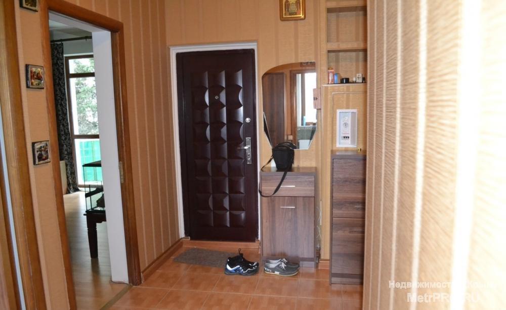 Продается просторная 3-х комнатная квартира в новом, клубном доме (в доме 5 квартир). Общая пл. 96 м2, жилая 62 м2,... - 9
