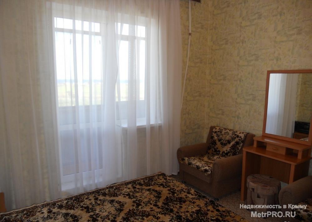 2-х комнатная квартира (до пляжа 450 м) с великолепным панорамным видом на Феодосийский залив.  Тихий спальный район:... - 10