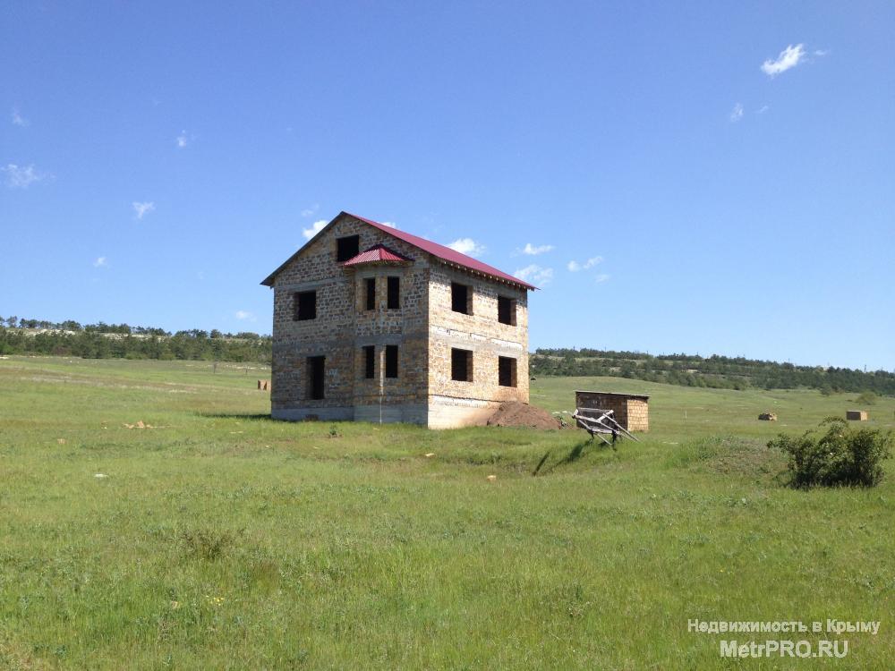 Продается дом, Крым, Симферопольский р-н, с. Строгоновка. Дом в живописном месте, 2 этажа, 180 кв.м, с эркером,... - 9