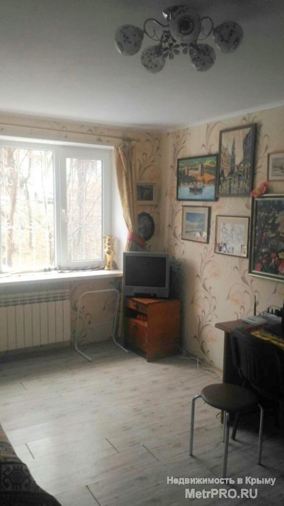 Крым, Феодосия, Симферопольская, 2-комнатную квартиру,  1/5 дома, 47/33/7 квадратных метров, хорошее состояние,... - 1
