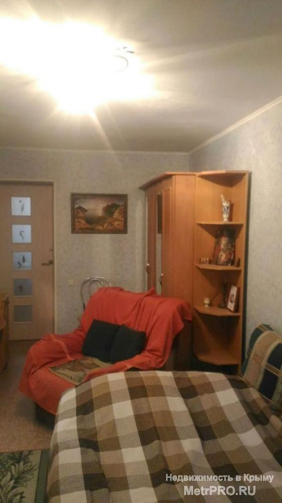 Крым, Феодосия, Симферопольская, 2-комнатную квартиру,  1/5 дома, 47/33/7 квадратных метров, хорошее состояние,... - 3