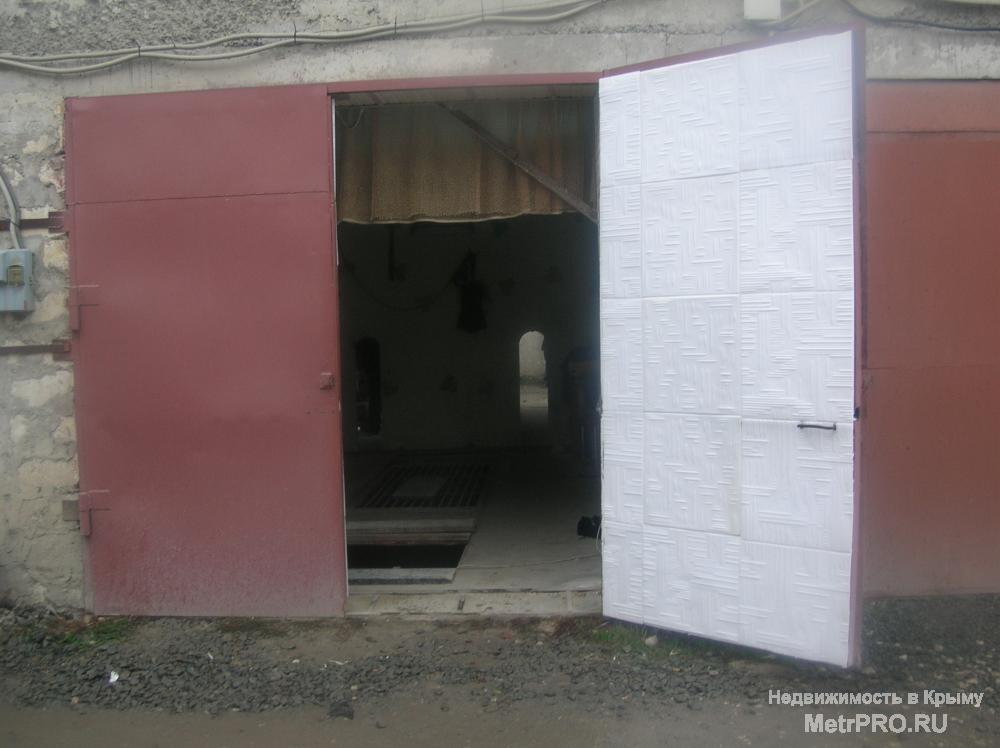 Продается капитальный гараж с подвалом . Гараж в гаражном кооперативе по улице Маршала Василевского в Симферополе...